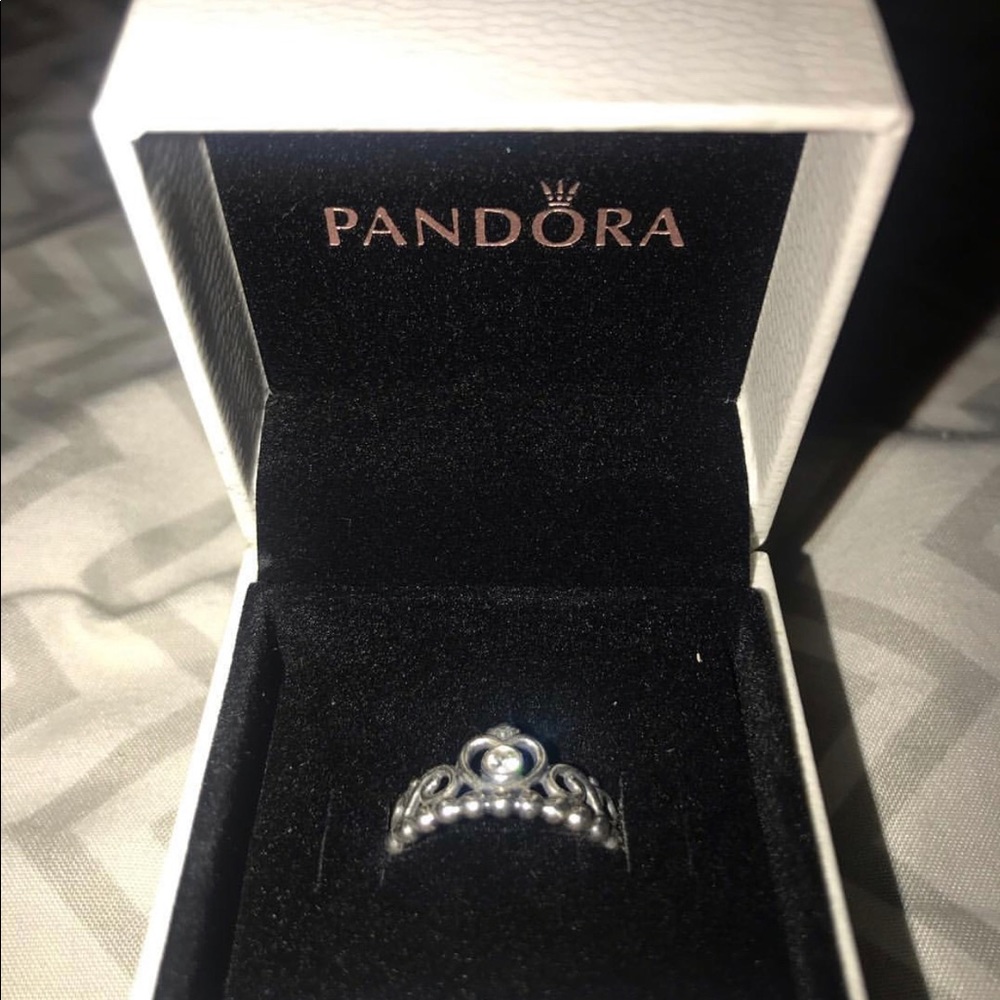 Pandora ring
